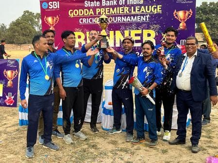 क्रिकेट प्रतियोगिता में आरबीओ गोड्डा स्ट्राइकर की टीम विजयी
