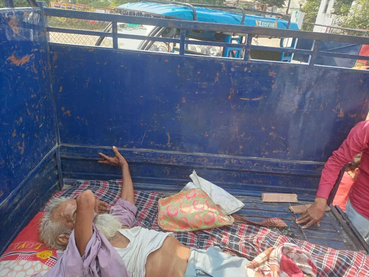 अनुमंडल कोर्ट जा रहे वृद्ध को दबंगों ने पीटा