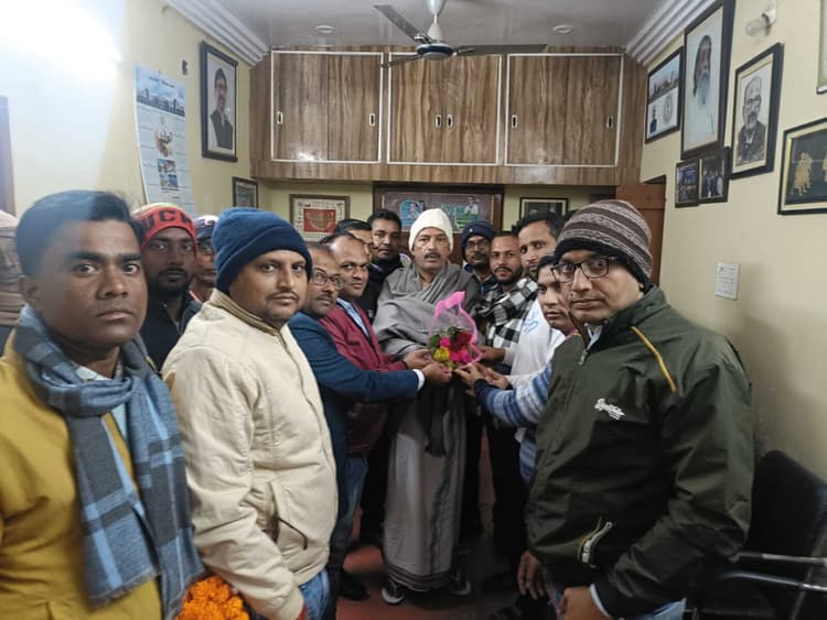 माध्यमिक शिक्षक संघ ने रवींद्रनाथ का किया स्वागत