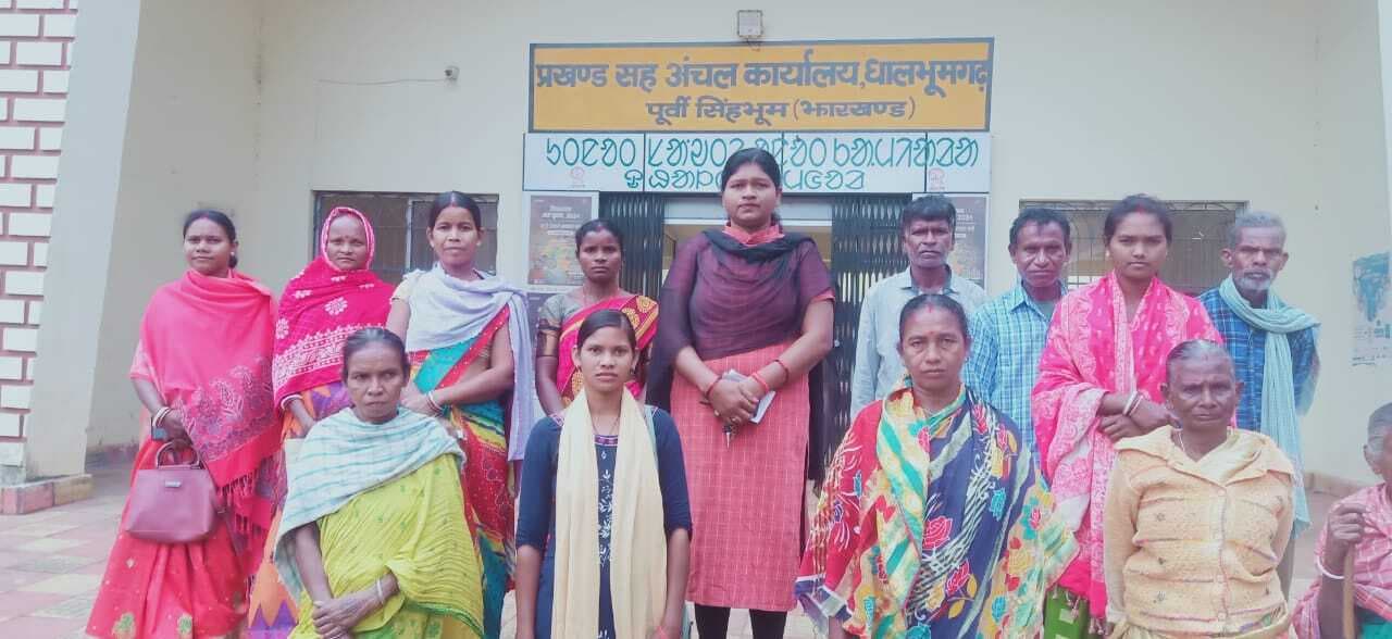 East Singhbhum : मंईयां सम्मान योजना की राशि नहीं मिलने की शिकायत, बुजुर्ग और दिव्यांगों की पेंशन राशि बढ़ाने की मांग