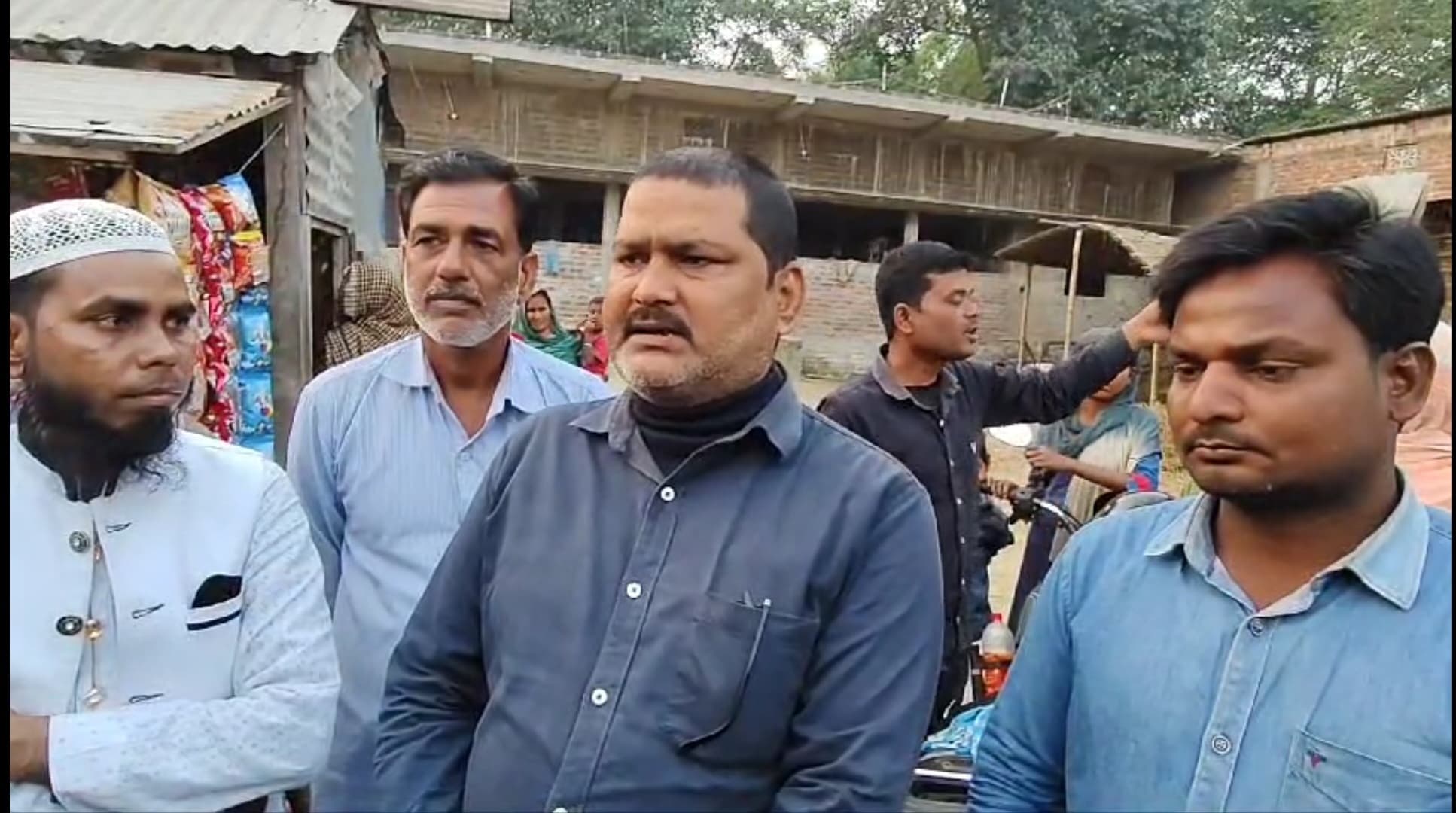 लूट में सफल नहीं होने पर बदमाशों ने की फायरिंग, जांच में जुटी पुलिस