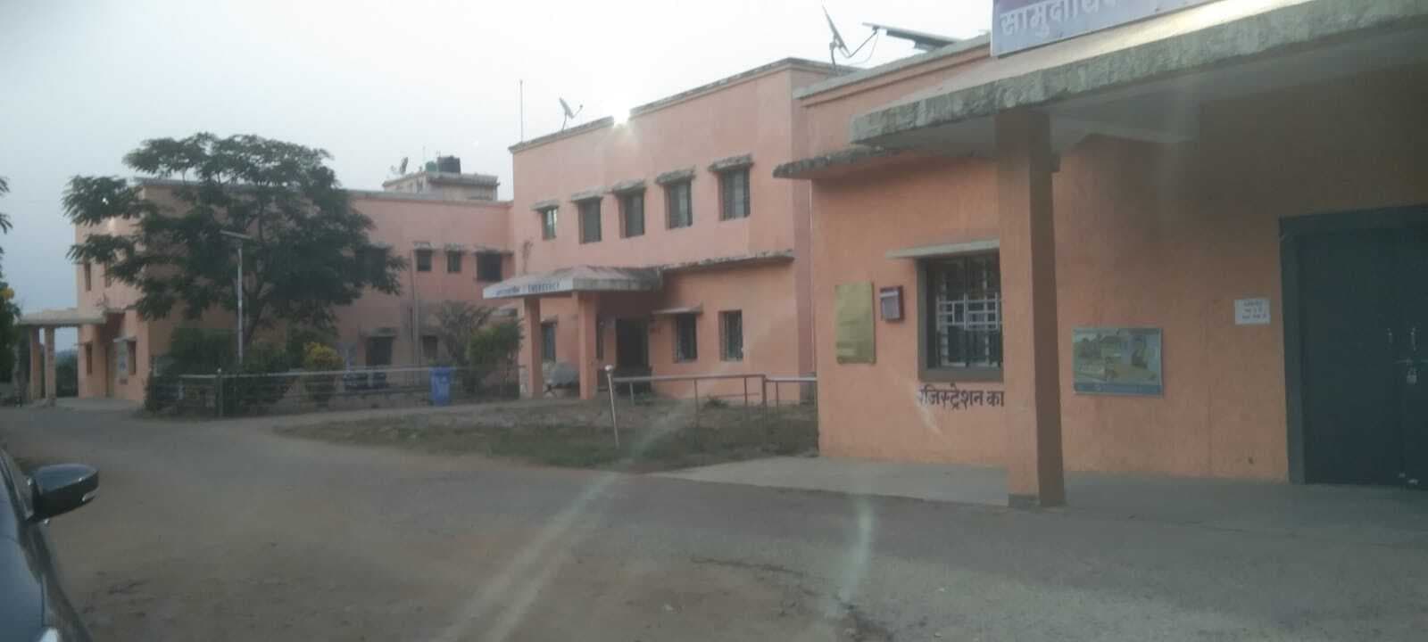 ग्रामीणों को सीएचसी में अल्ट्रासाउंड मशीन का नहीं मिल रहा लाभ