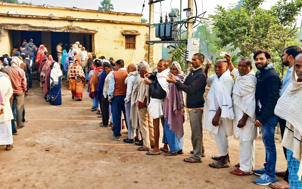 जिले के चार प्रखंडों में कड़ी सुरक्षा में कराया गया मतदान