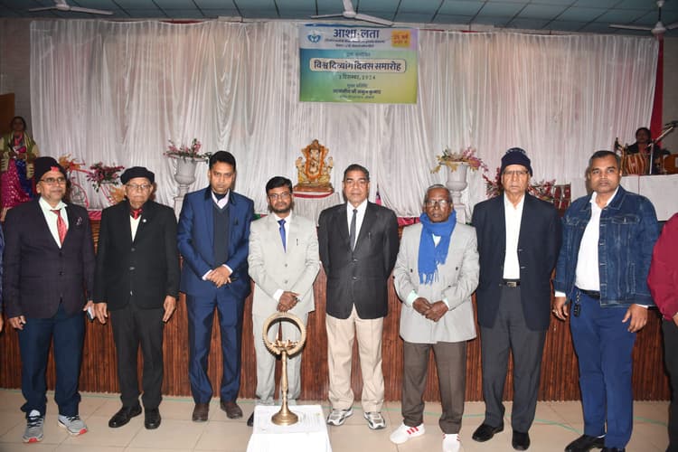 BOKARO NEWS: निशक्तों को सहारा नहीं, मानसिक सहयोग की जरूरत : डालसा सचिव