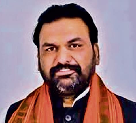 वस्तुओं एवं सेवाओं की खरीद को किया गया सरल : सम्राट