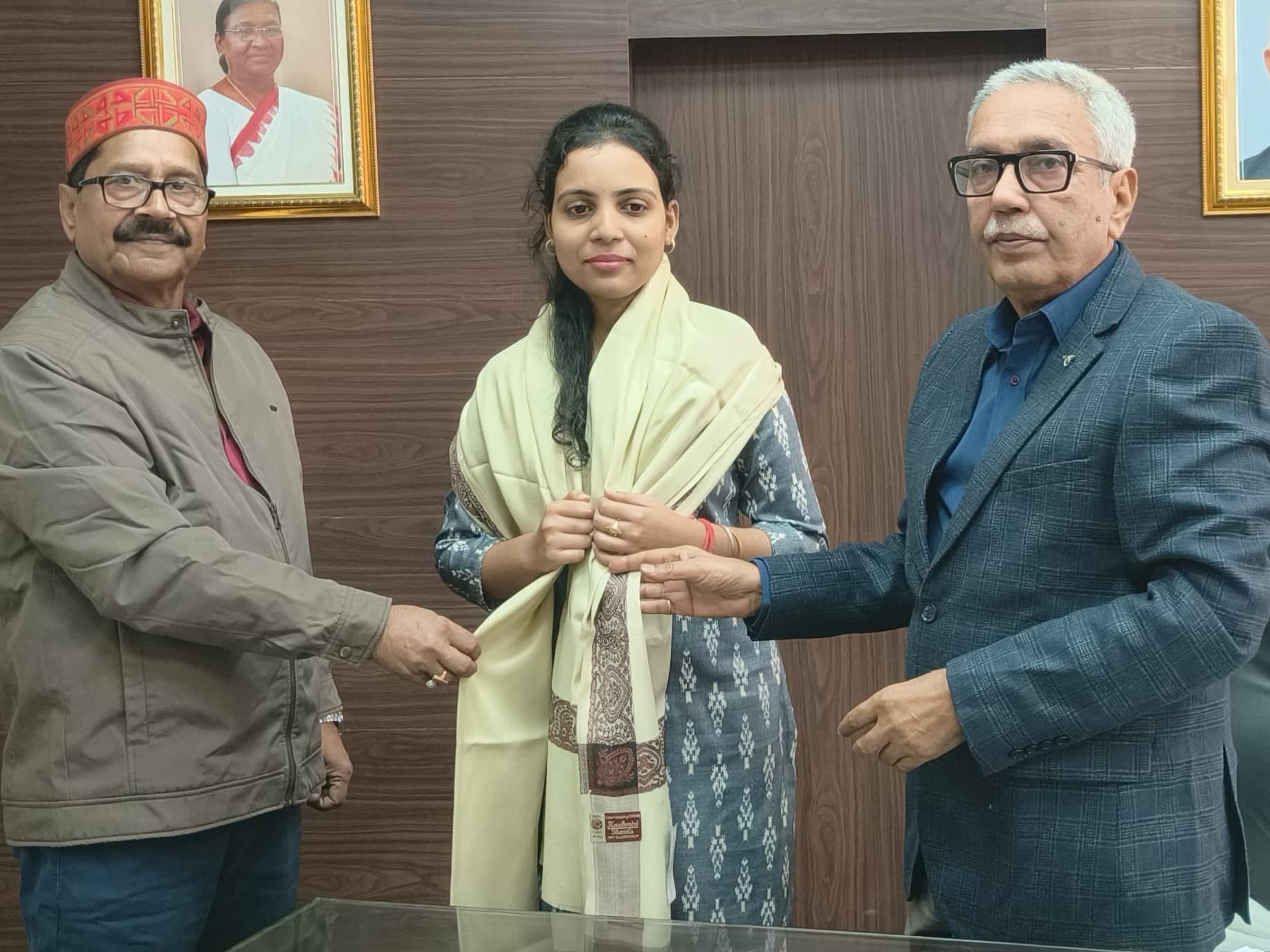 डीएसपी के लिए चयनित भावना को कुलपति ने दी शुभकामनाएं