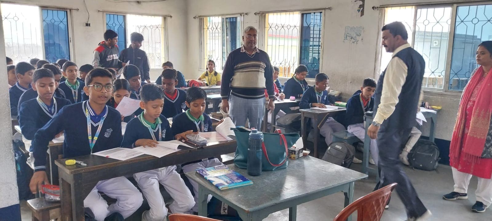 चित्तरंजन नेशनल कॉलेजिएट स्कूल में परख परीक्षा आयोजित