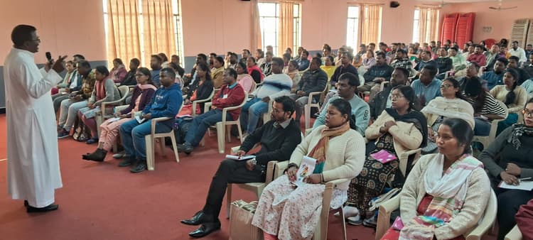 ranchi news : ईश्वर के बिना वैवाहिक जीवन सफल नहीं हो सकता : आर्चबिशप