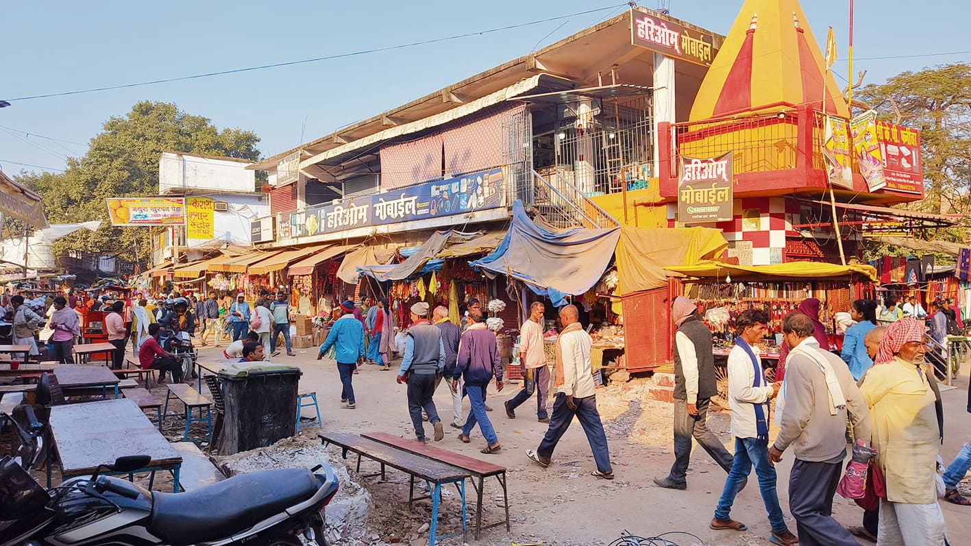 शहर के रामरेखाघाट पर तीन खंडों में होगा विकास का काम