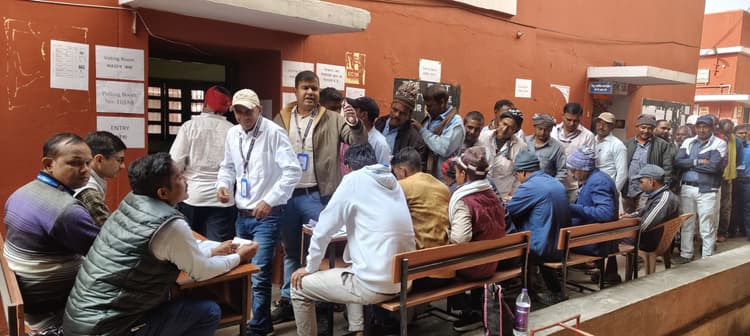 रेलवे यूनियन चुनाव के पहले दिन 400 कर्मियों ने किया मतदान