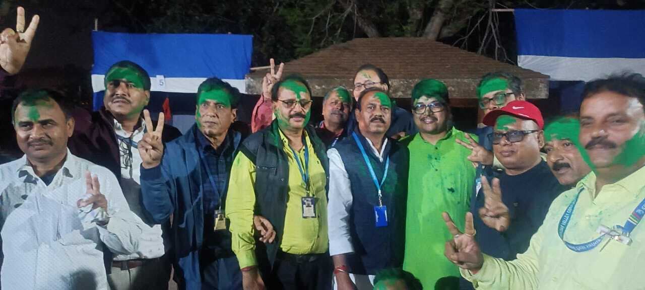 BOKARO NEWS : डीवीसी यूनियनों के चुनाव में कामगार संघ को मिली जीत