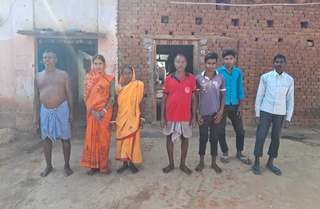 डीलर पर लगा उपभोक्ताओं से ई-केवाईसी के नाम पर अवैध उगाही का आरोप