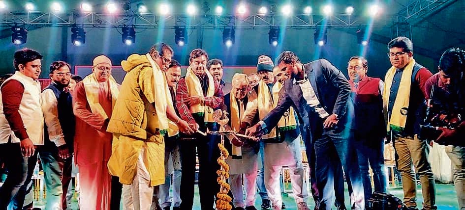 शत्रुघ्न सिन्हा ने आसनसोल उत्सव का किया उद्घाटन