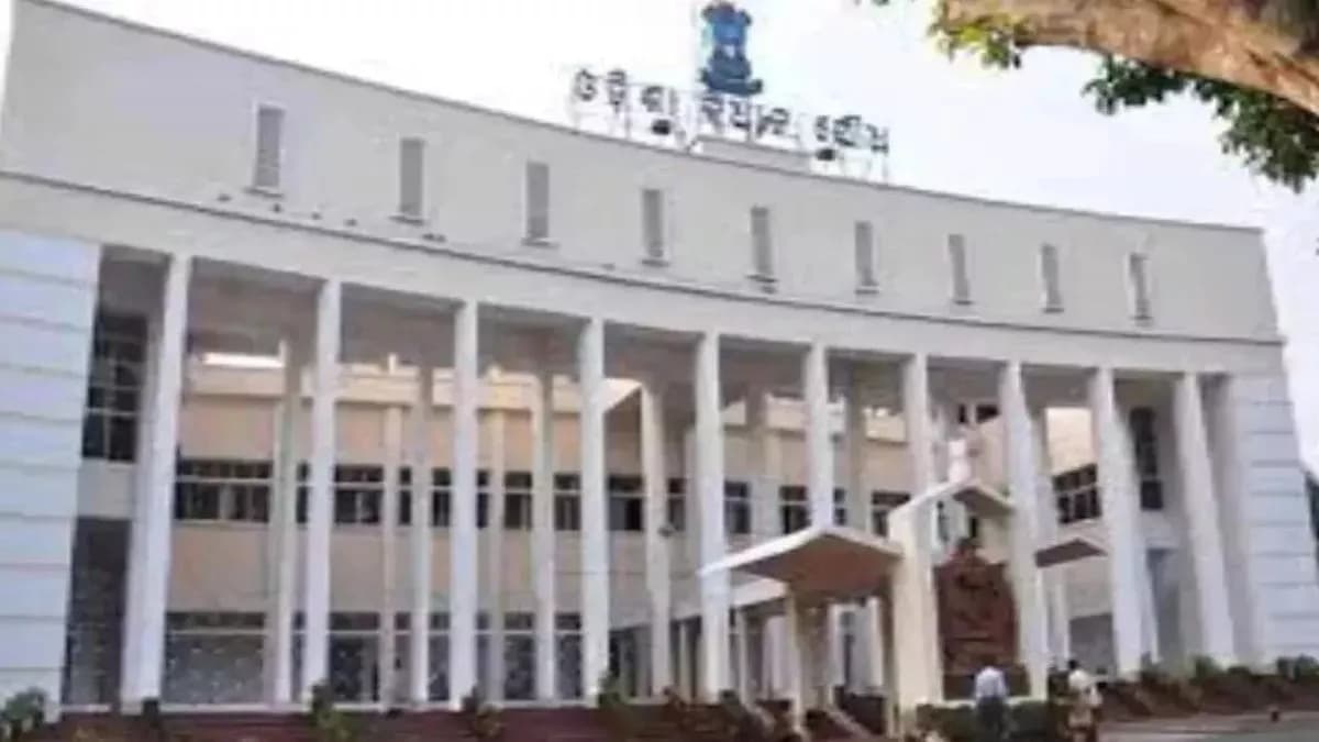 Bhubaneswar News: ओडिशा में पिछले तीन वर्षों में सड़क दुर्घटनाओं में 16,287 की गयी जान : मंत्री