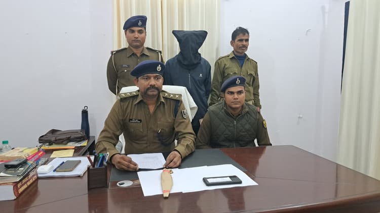 Katihar news : अनबन के कारण प्रेमी चंदन ने टोला सेवक लीला की थी हत्या