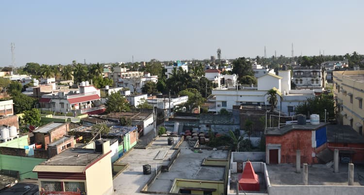 शहर में अगर बनाना है पक्का घर तो पहले निगम से पास कराएं नक्शा