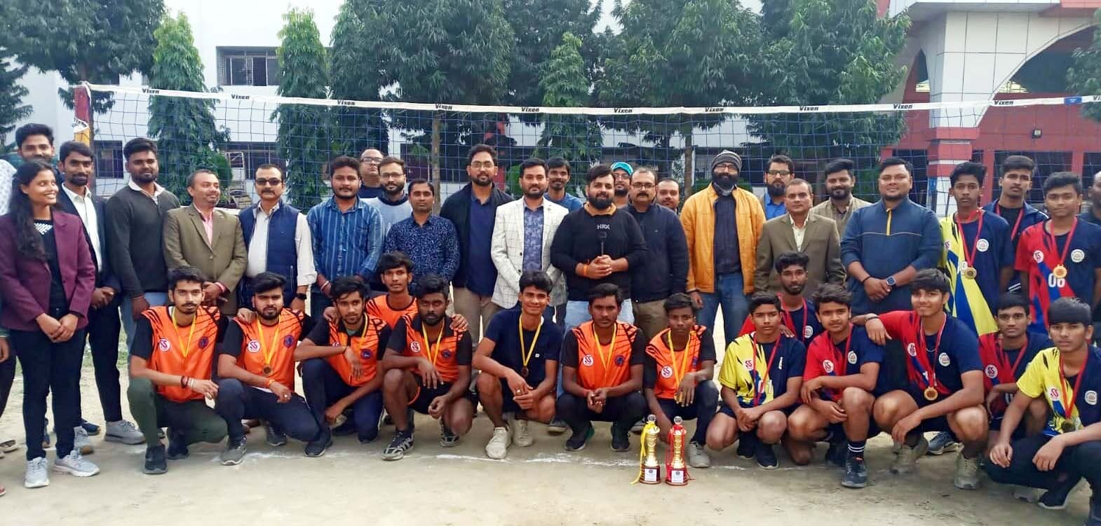 वीवीआईटी के चेयरमैन ई राजेश चंद्र मिश्र के जन्मदिन पर समारोह आयोजित