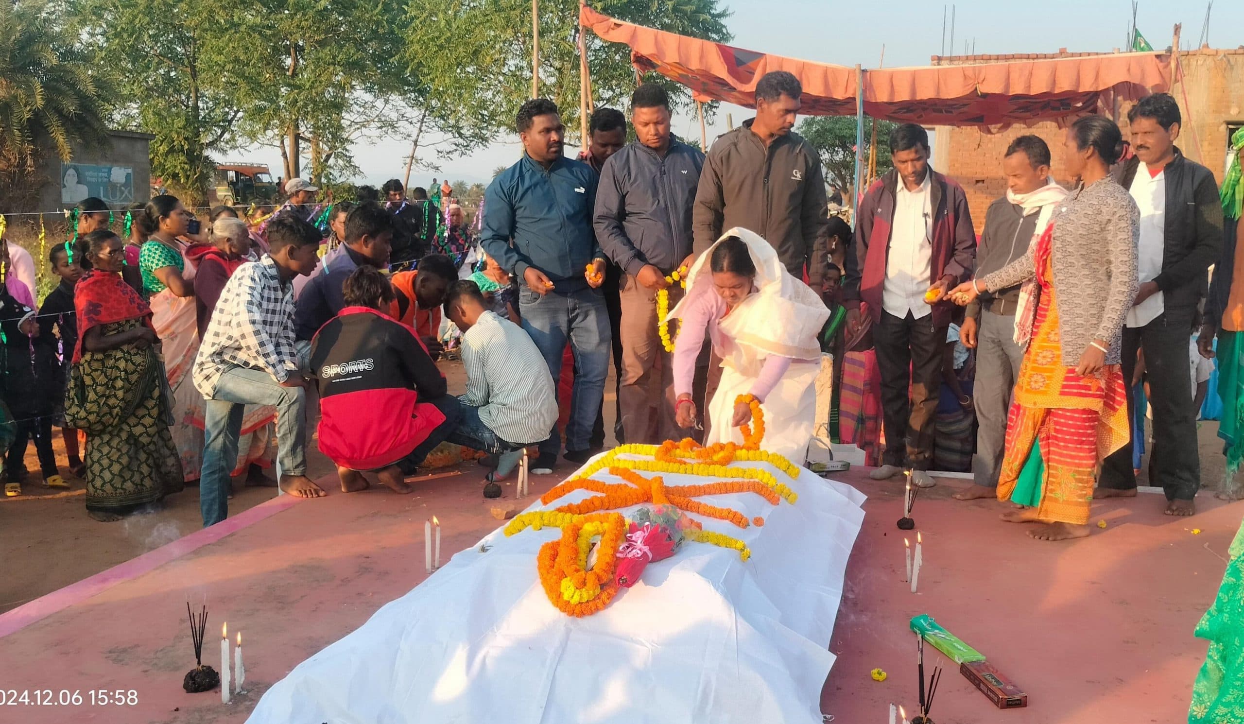 आमगाछी, पोखरिया व दलदली सीमाना में लगा शहीद मेला