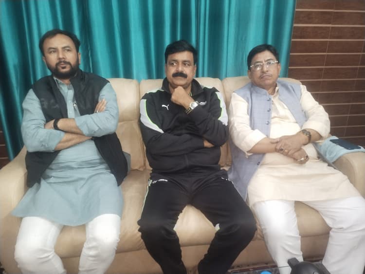 अल्पसंख्यकों की बेहतरी के लिए नीतीश सरकार लगातार कर रही कार्य: जमा खान