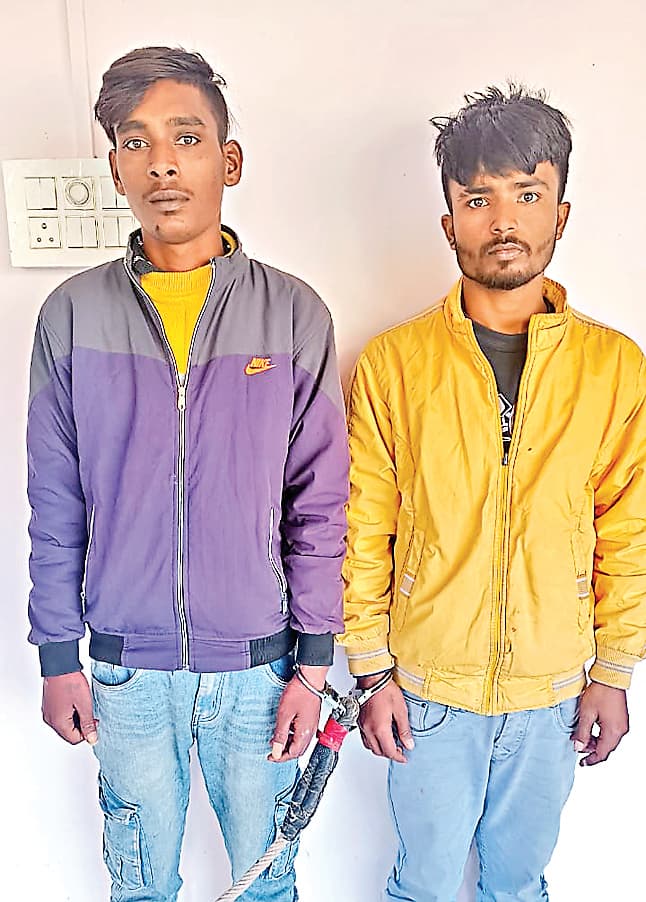 Ranchi news : ब्राउन शुगर खरीद-बिक्री करते दो गिरफ्तार