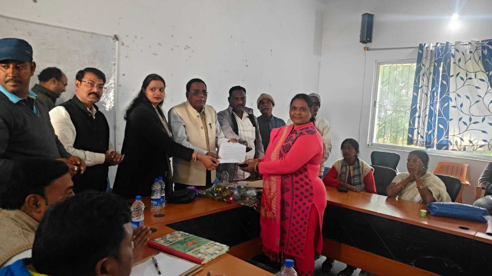 Giridih News :पंसस की बैठक में कल्याणकारी योजनाओं पर हुई चर्चा