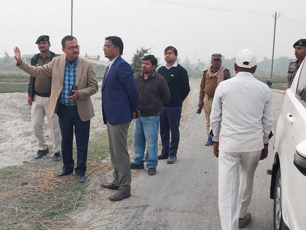 औद्योगिक डेवलपमेंट क्षेत्र को लेकर डीएम ने किया निरीक्षण