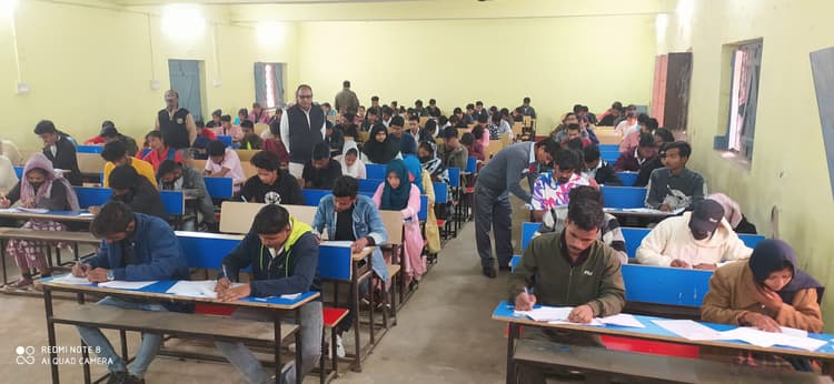 सीबीसीएस स्नातक प्रथम सेमेस्टर की परीक्षा जारी