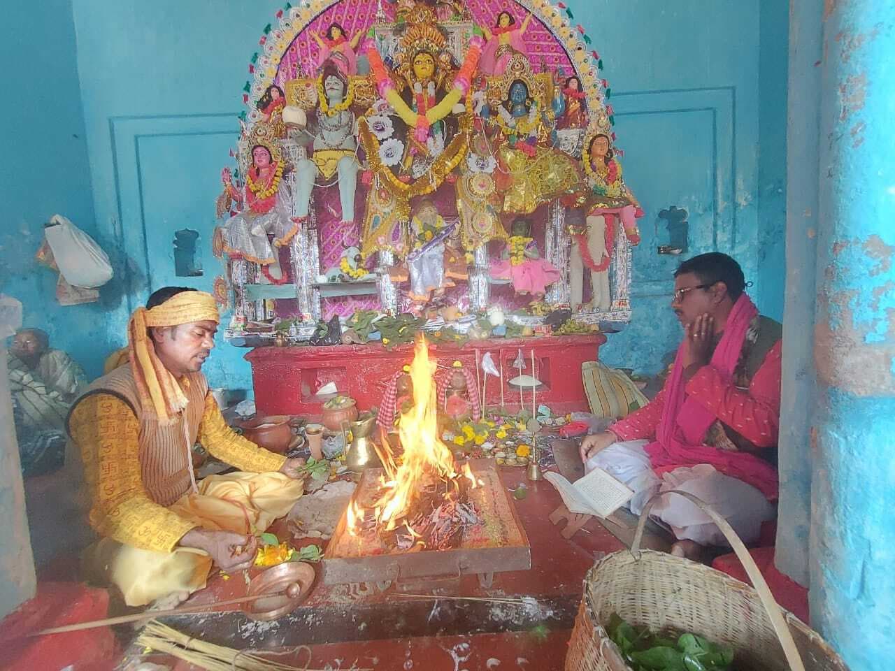 पड़िहारपुर में धूमधाम से हुई मां अन्नपूर्णा की पूजा
