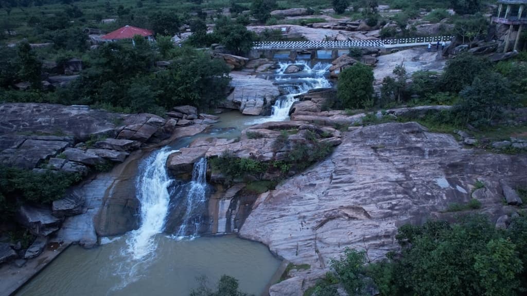 पर्ययकों को आकर्षित कर रहे पांच झरने वाले पिकनिक स्पॉट पंचघाघ