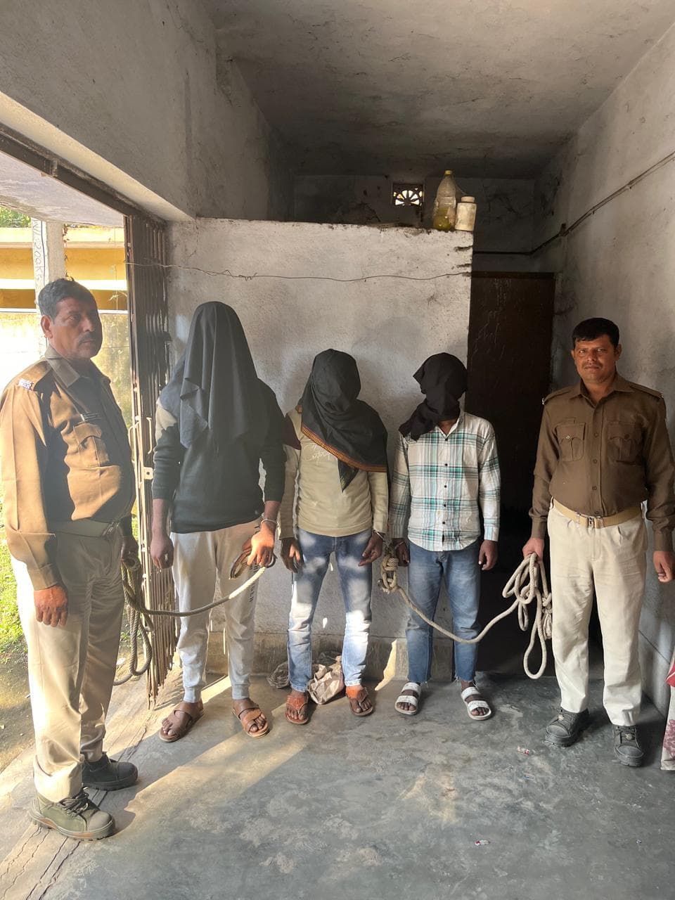 कपाली : सिदगोड़ा के संदीप हत्याकांड में तीन गिरफ्तार, हथियार बरामद