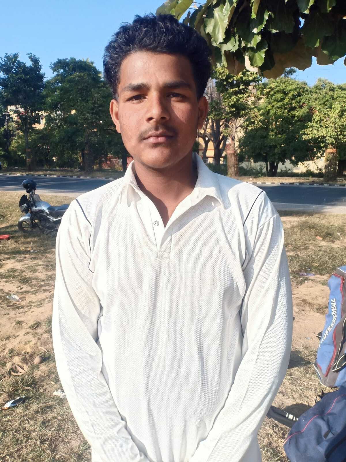 Cricket: एसएसवीएम और मिल्लत अकादमी ने दर्ज की जीत