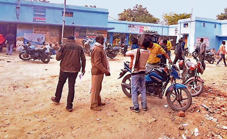 Aurangabad News : हटाये गये सदर अस्पताल के उपाधीक्षक आशुतोष, डॉ सुरेंद्र कुमार को मिली जिम्मेदारी