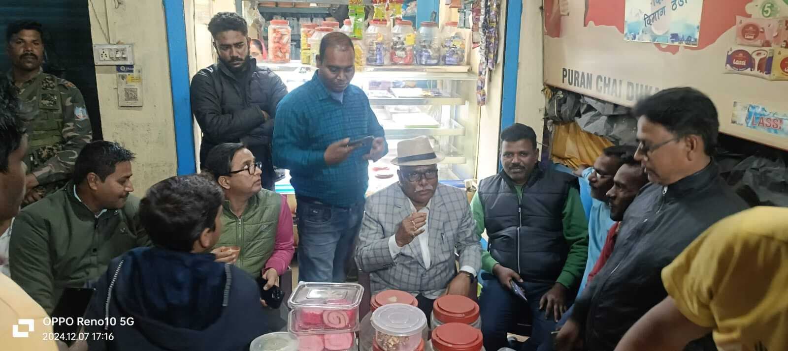 Bokaro News : जब चाय की झोंपड़ी  देख मंत्री जी ने रोका काफिला, ली चुस्की