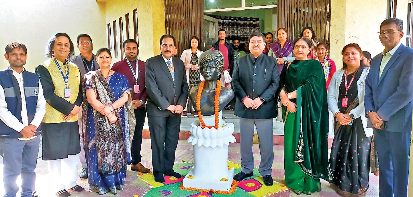 ranchi news : नैक टीम के अध्यक्ष ने कहा, रिसर्च वर्क और बेहतर करें