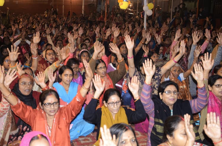 Dhanbad News:श्रीकृष्ण की बाल लीला सुन श्रद्धालु हुए भावविभोर