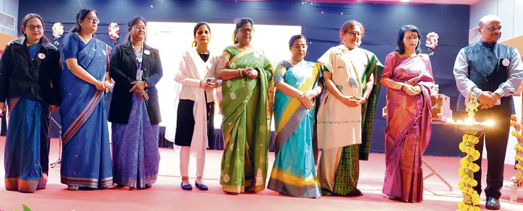 Dhanbad News : कार्यस्थल पर यौन उत्पीड़न रोकथाम व जागरूकता विषय पर कार्यक्रम