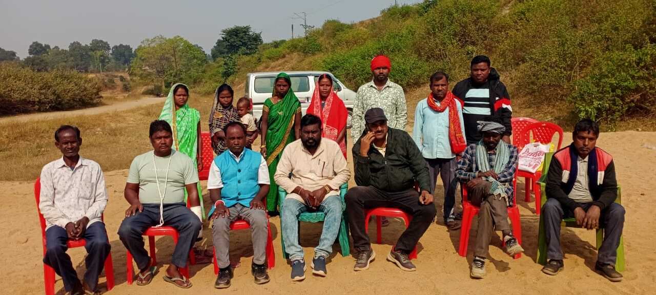 राजधर रेलवे लाइन बाधित करने का लिया निर्णय