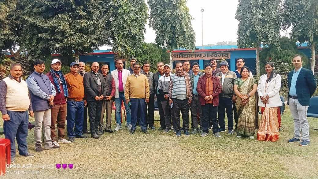 शिक्षकों के सम्मान में मिलन समारोह का आयोजन