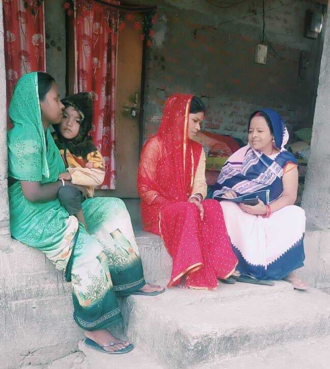 जिले के  कमजोर नवजात शिशुओं की विशेष देखभाल कर रही हैं आशा