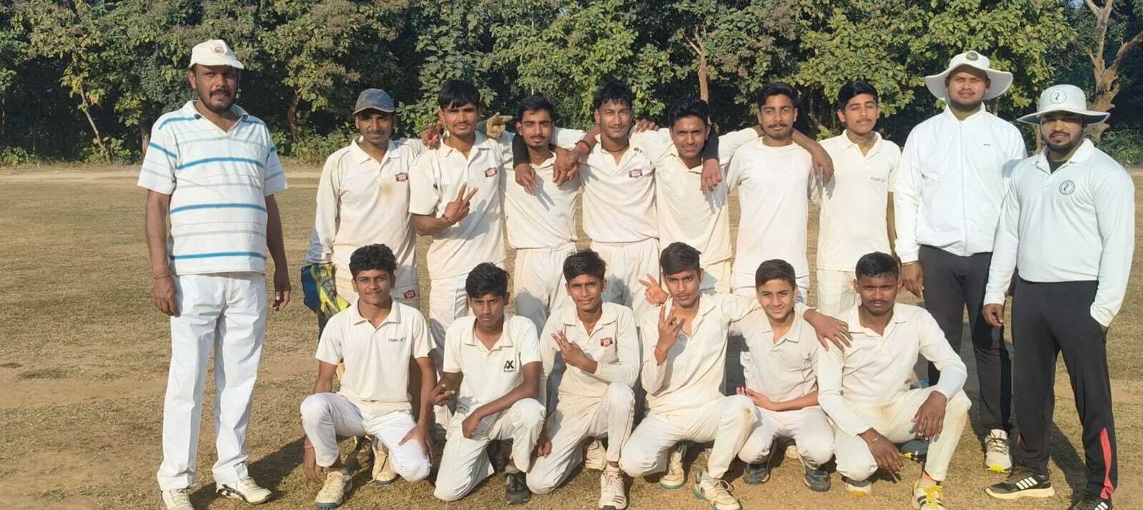 Deoghar News : सुपर डिवीजन में सोनेट टीम बनी चैंपियन, सत्संग को 59 रनों से हराया