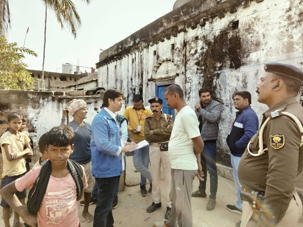 ऋण नहीं जमा करने पर होगी कुर्की-जब्ति