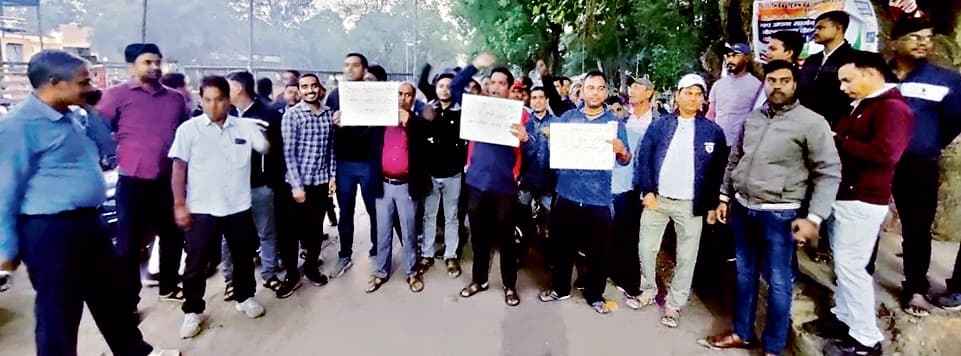 Jharsuguda News: बगैर बुनियादी सुविधाओं के सीएमएस लॉबी खोलने का विरोध जताया