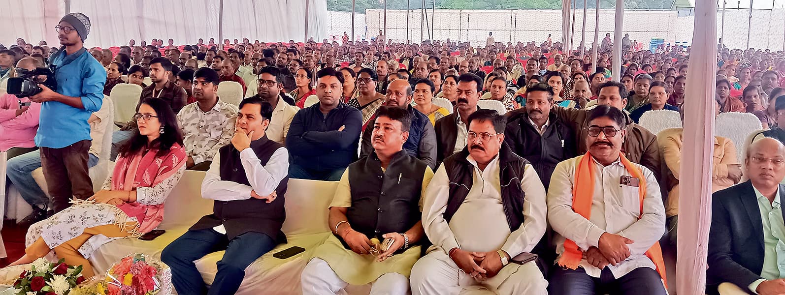 Jharsuguda News: हमारी सरकार बातों में नहीं, काम में विश्वास करती है : टंकधर त्रिपाठी