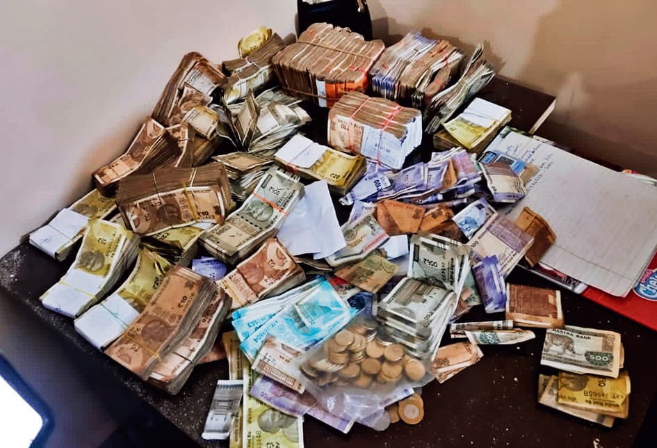 Patna News : फतुहा में खोली फर्जी कंपनी, जॉब का झांसा देकर नेपाल से बुला कर युवकों को ठगा, कई गिरफ्तार