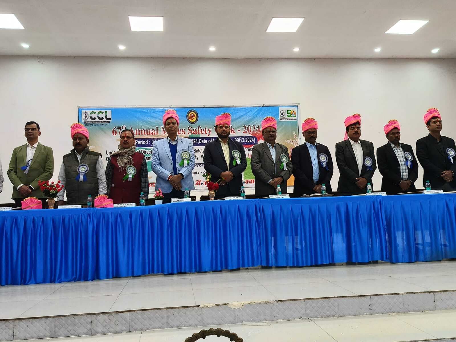 सुरक्षा अपनाने से ही परिवार, कंपनी व देश की उन्नति संभव : डीएमएस