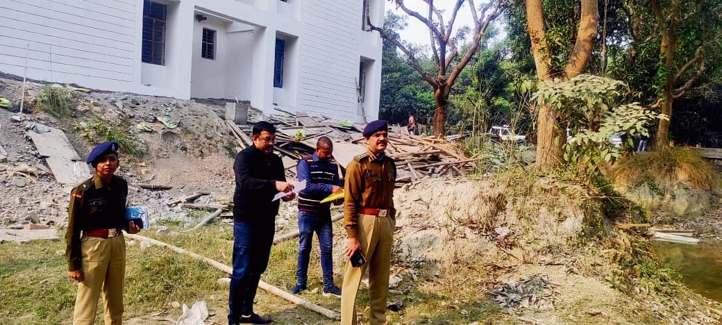 hajipur news. चोरी की दृष्टि से संवेदनशील इलाकों में करें विशेष बल की तैनाती : एसपी