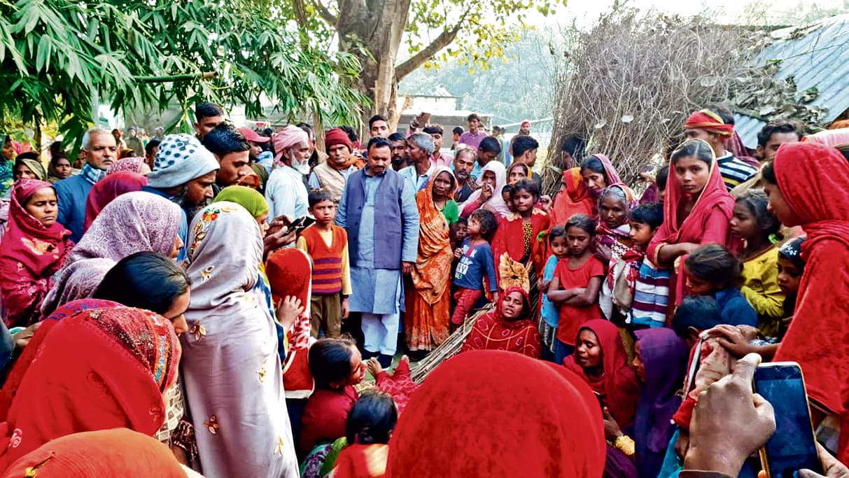 बखरी में करेंट लगने से महिला की मौत, परिजनों में मचा कोहराम