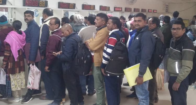 Sitamadhi News : डीआरसीसी में प्रधान शिक्षक अभ्यर्थियों का हुई काउंसेलिंग