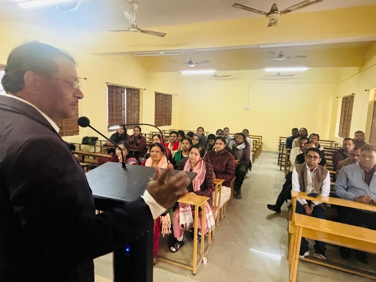 Education News: मानवाधिकार सुनिश्चित करना कर्तव्य है : डॉ बीपी वर्मा