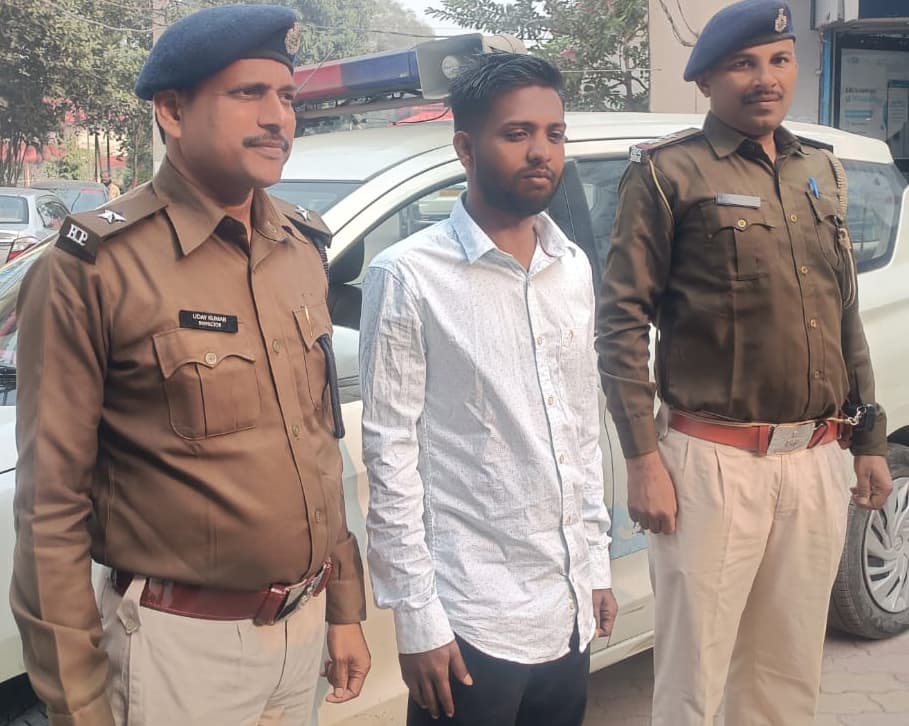 रहस्यमय तरीके से लापता छात्र देर रात पहुंचा घर